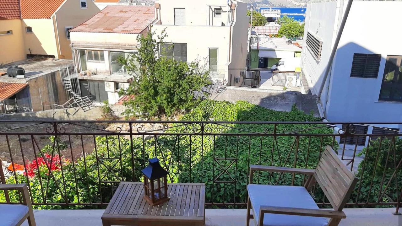Tasias Apartments ลิคชูรี ภายนอก รูปภาพ