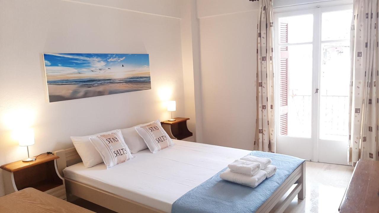 Tasias Apartments ลิคชูรี ภายนอก รูปภาพ